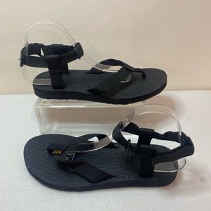 TEVA black strappy sandals size 10M
